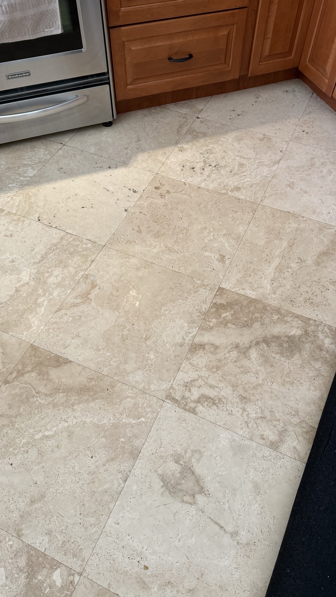 Kitchen floor before restoration